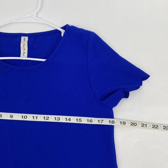 Vanilla Bay Stretch Round Neck Short Sleeve Scalloped Trim Blouse Blue Small - Picture 6 of 7